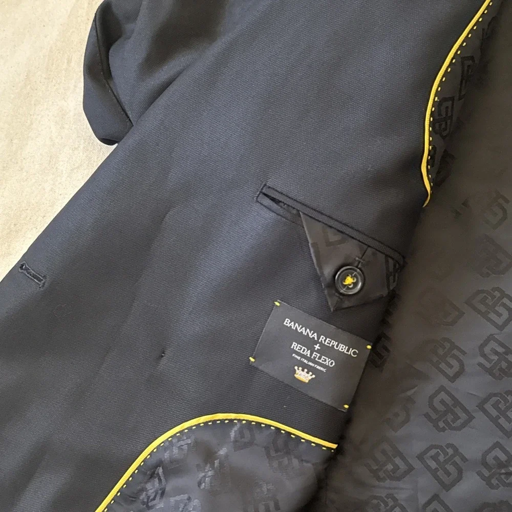 Banana Republic + Reda Flexo Mens Double Breasted Gold Button Blazer 40S Peak